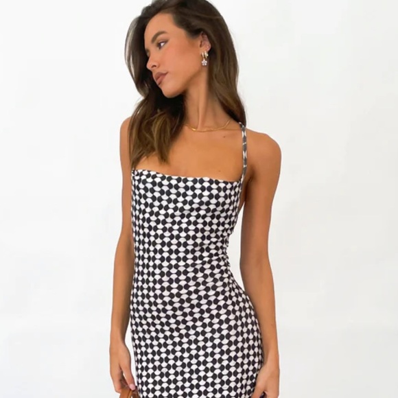 Verge Girl Dresses & Skirts - VRG GRL Don’t Look Back Midi Dress